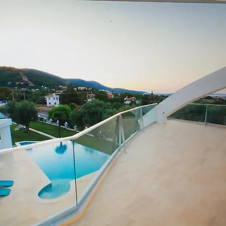 Villa With Pool Urla
